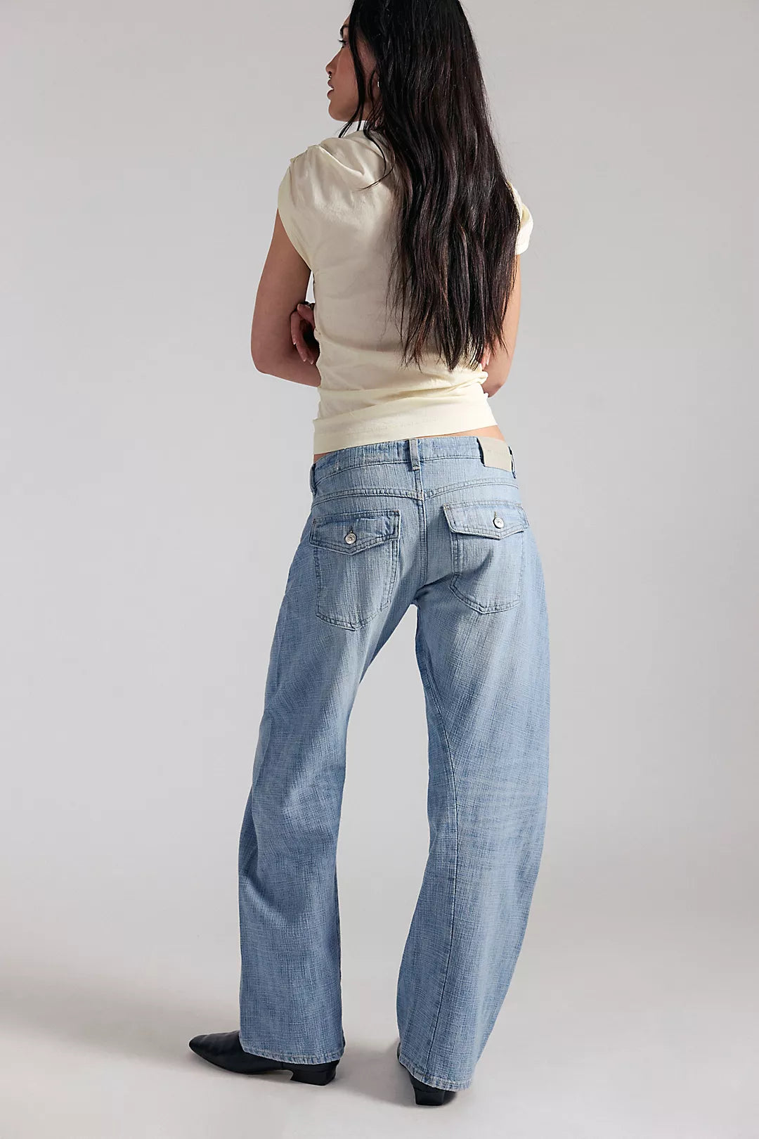 Bowed jeans